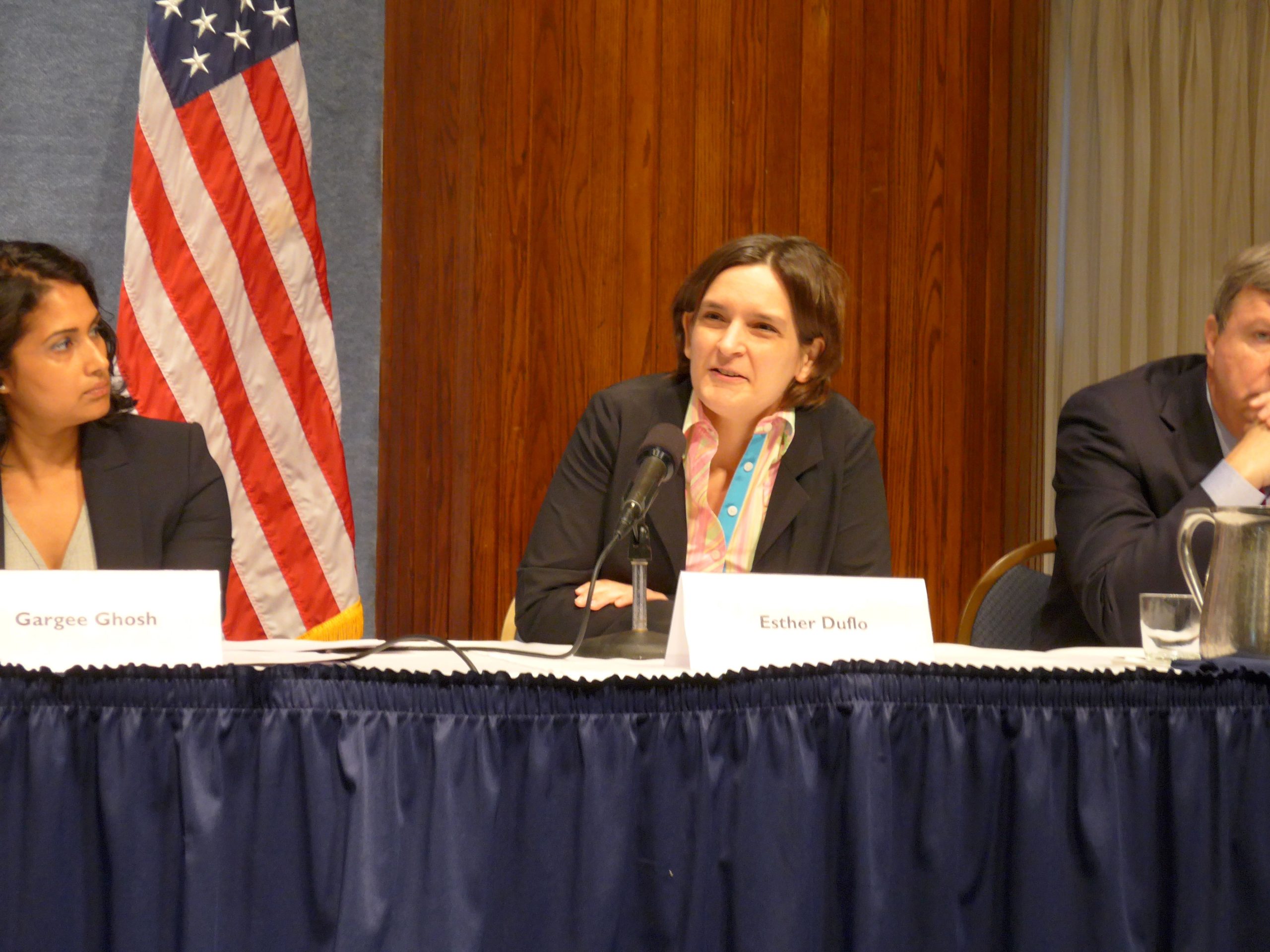 Obama Council issues first report